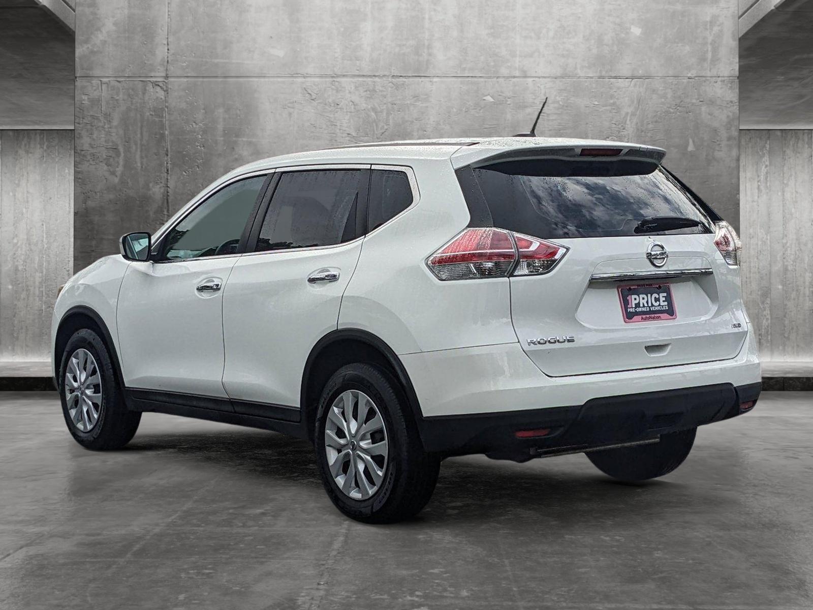 2015 Nissan Rogue Vehicle Photo in GREENACRES, FL 33463-3207