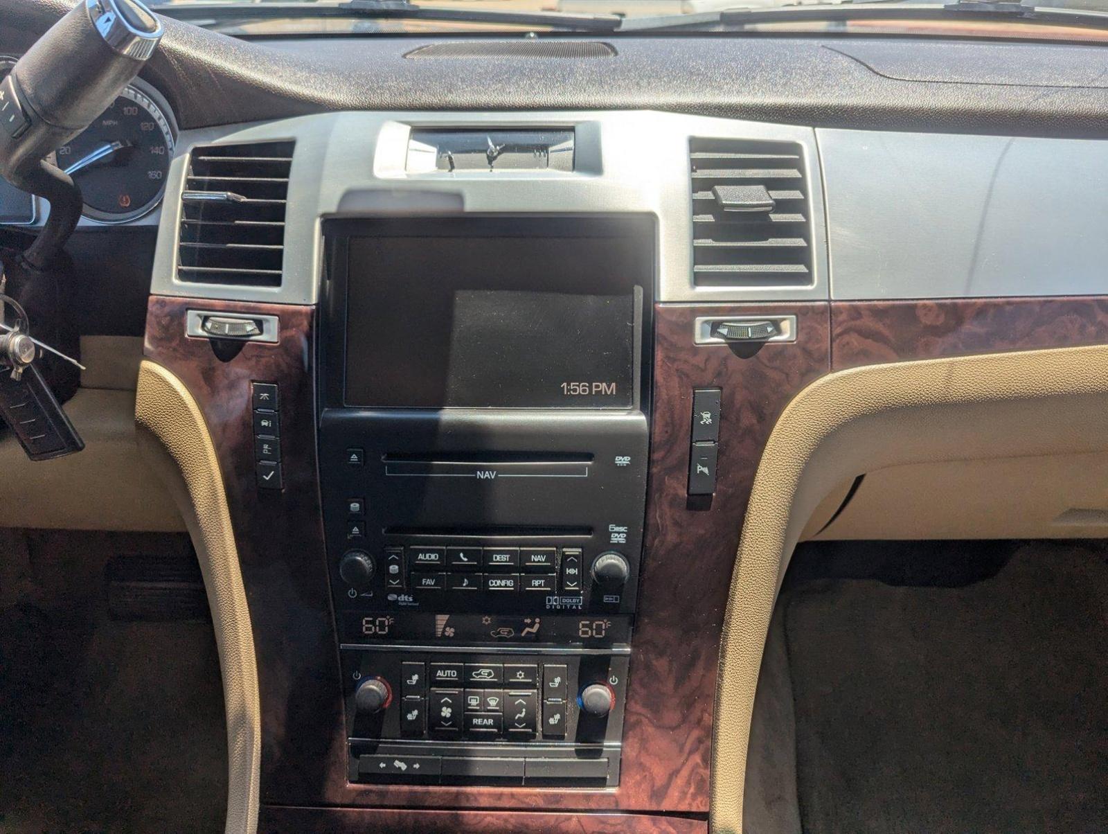 2010 Cadillac Escalade ESV Vehicle Photo in CORPUS CHRISTI, TX 78412-4902