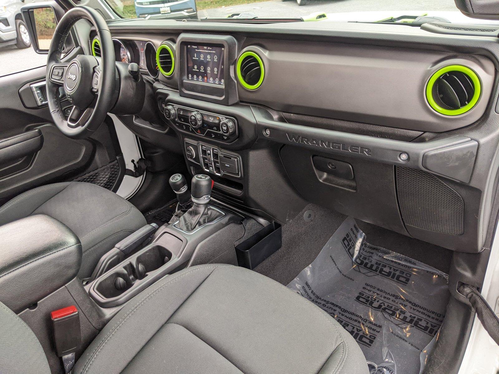 2021 Jeep Wrangler Vehicle Photo in TIMONIUM, MD 21093-2300