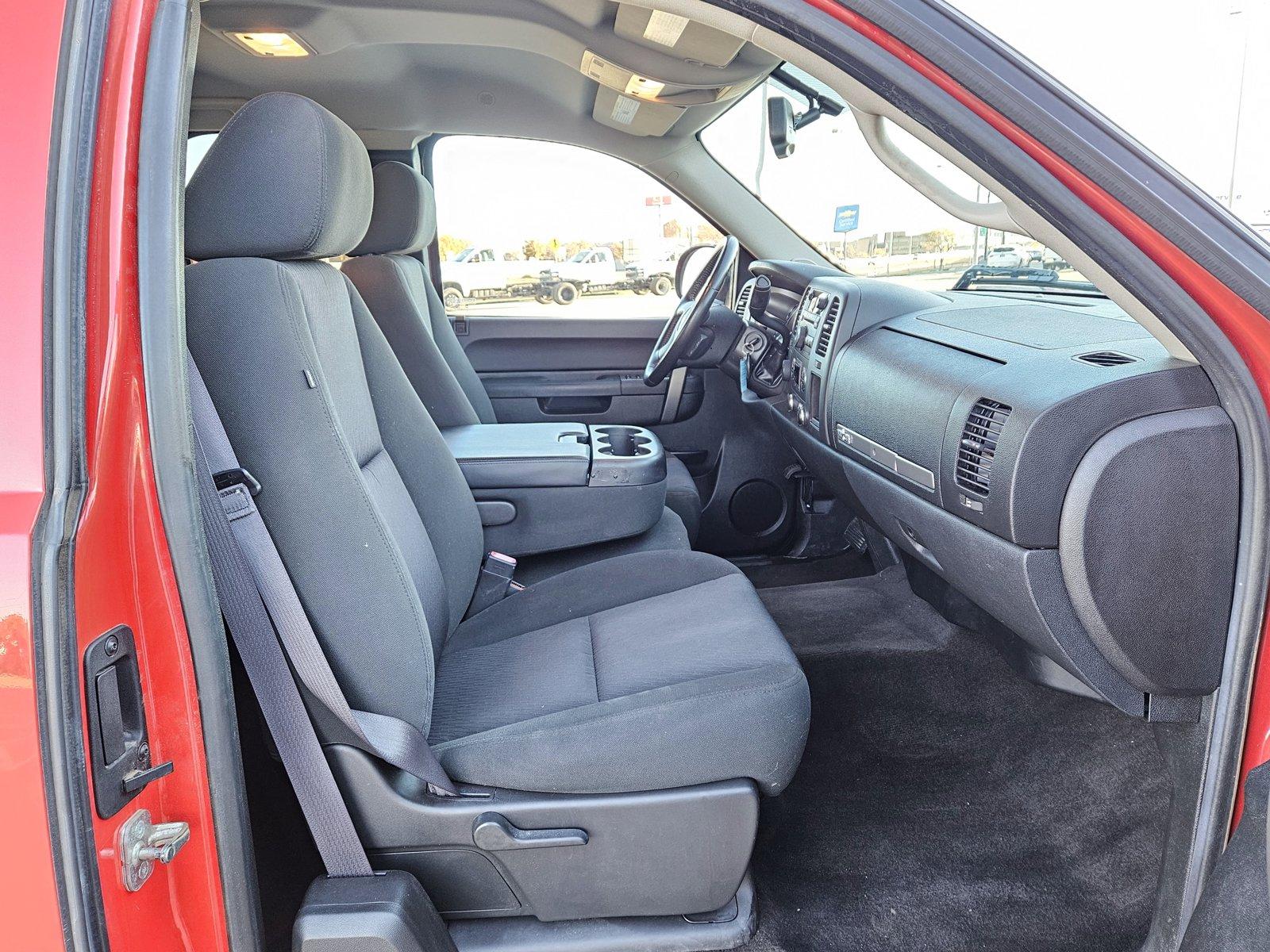 2013 Chevrolet Silverado 1500 Vehicle Photo in AMARILLO, TX 79103-4111