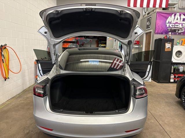 2018 Tesla Model 3 Vehicle Photo in MEDINA, OH 44256-9631