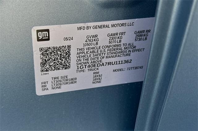 2024 GMC HUMMER EV Pickup Vehicle Photo in ELK GROVE, CA 95757-8703