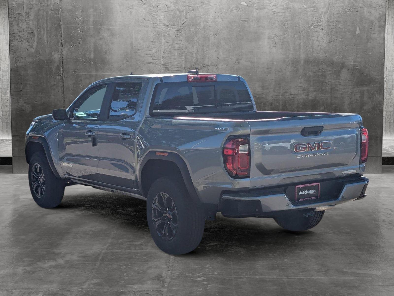 2024 GMC Canyon Vehicle Photo in LONE TREE, CO 80124-2750