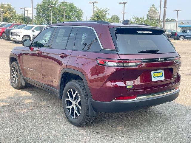 2024 Jeep Grand Cherokee Vehicle Photo in GREELEY, CO 80634-4125