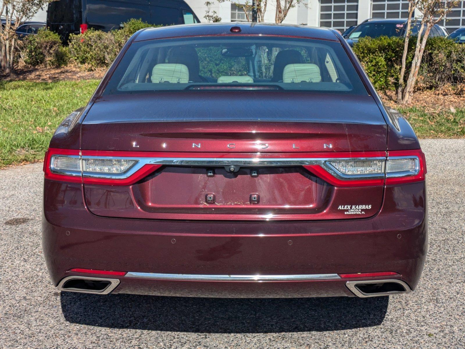 2017 Lincoln Continental Vehicle Photo in Sarasota, FL 34231