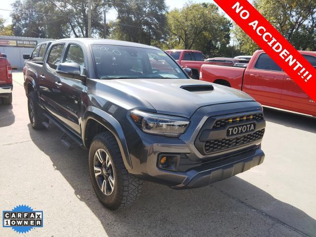 2018 Toyota Tacoma Vehicle Photo in Ennis, TX 75119-5114