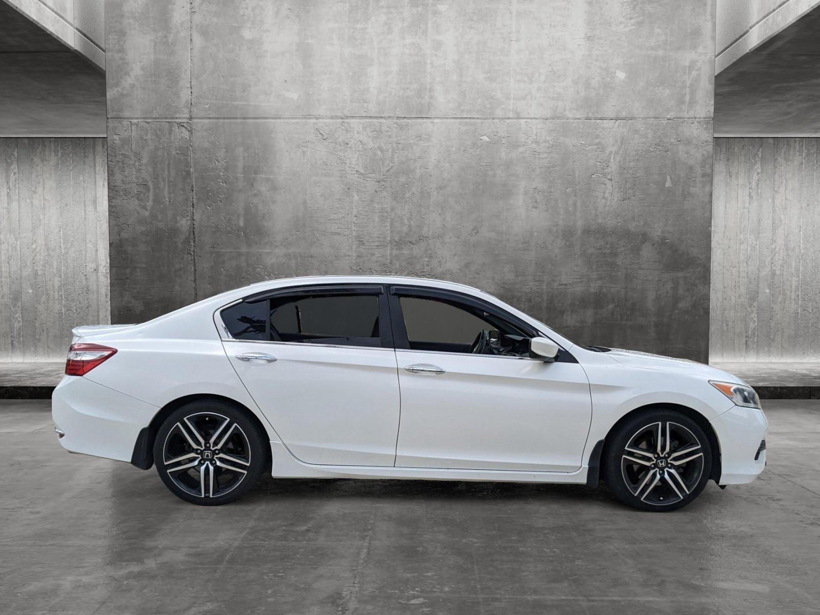 2017 Honda Accord Sedan Vehicle Photo in Davie, FL 33331