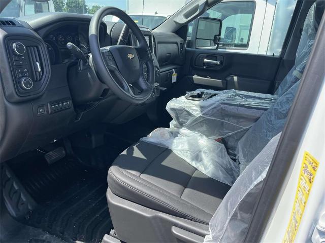 2024 Chevrolet Silverado 2500 HD Vehicle Photo in ALCOA, TN 37701-3235