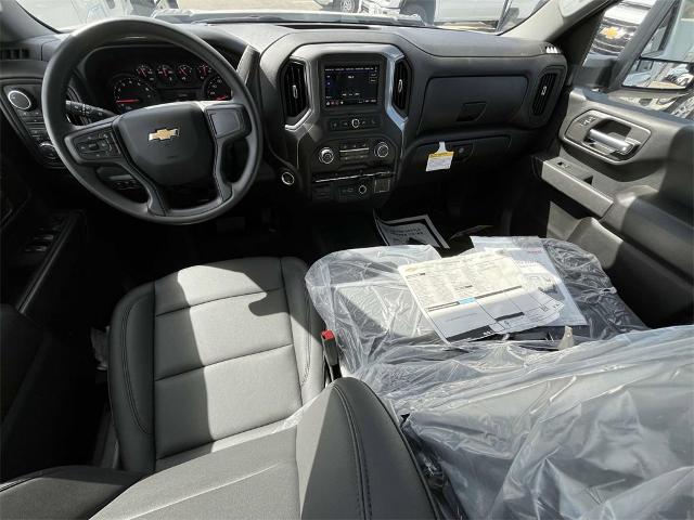 2024 Chevrolet Silverado 2500 HD Vehicle Photo in ALCOA, TN 37701-3235