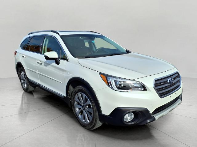 2017 Subaru Outback Vehicle Photo in Oshkosh, WI 54904