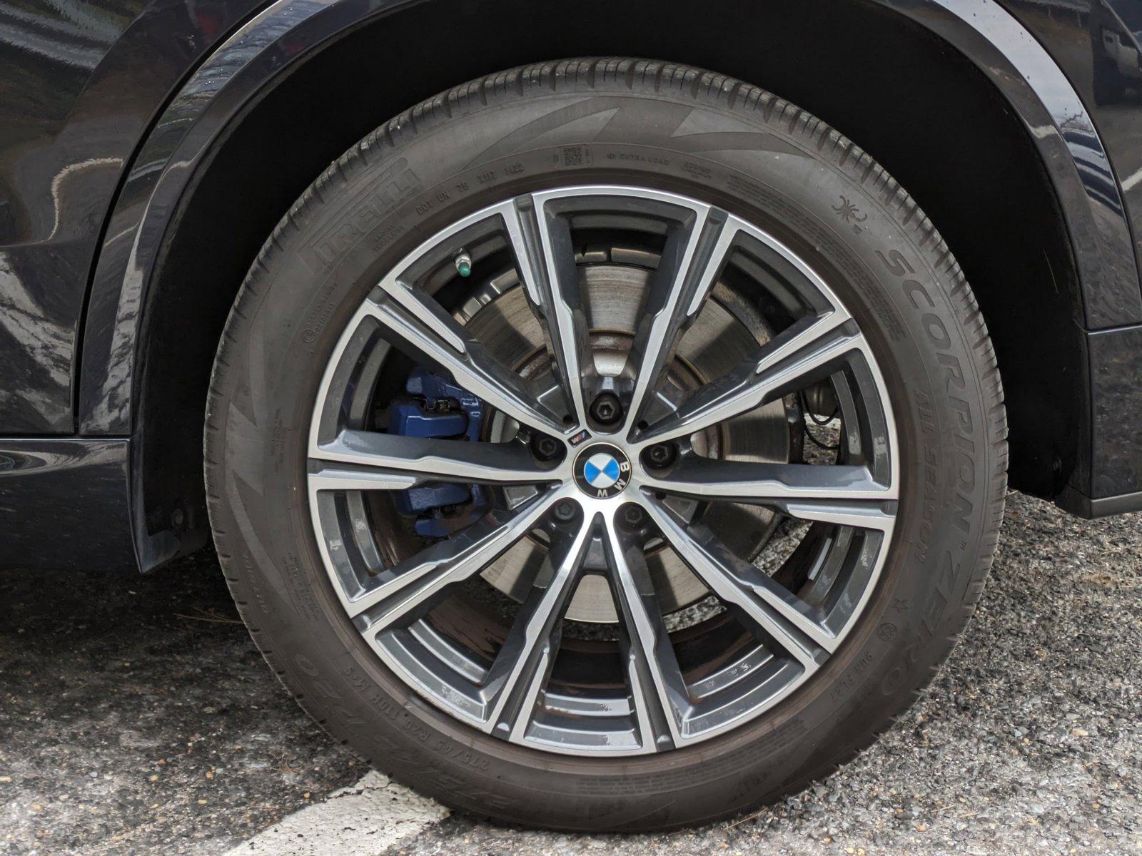 2022 BMW X5 M50i Vehicle Photo in Bethesda, MD 20852