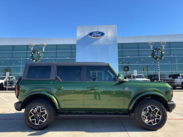 2024 Ford Bronco Vehicle Photo in Terrell, TX 75160