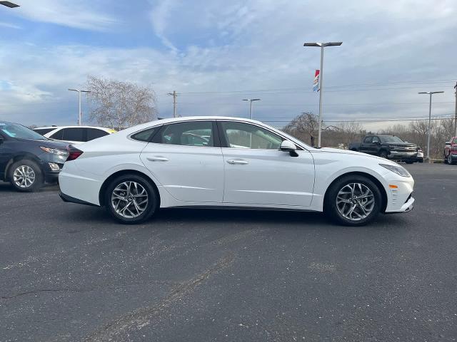 2021 Hyundai SONATA Vehicle Photo in INDIANAPOLIS, IN 46227-0991