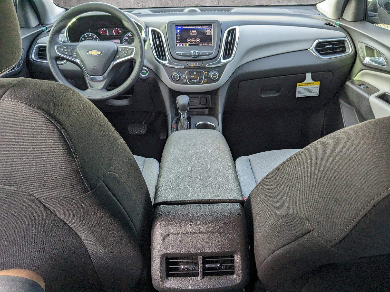 2024 Chevrolet Equinox Vehicle Photo in PEMBROKE PINES, FL 33024-6534