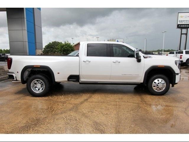 2024 GMC Sierra 3500HD Vehicle Photo in ROSENBERG, TX 77471-5675