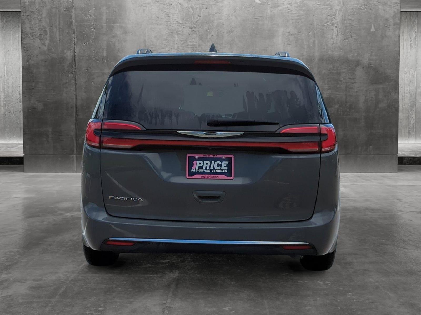 2022 Chrysler Pacifica Vehicle Photo in Ft. Myers, FL 33907