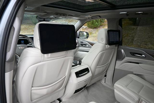 2021 Cadillac Escalade Vehicle Photo in NORWOOD, MA 02062-5222