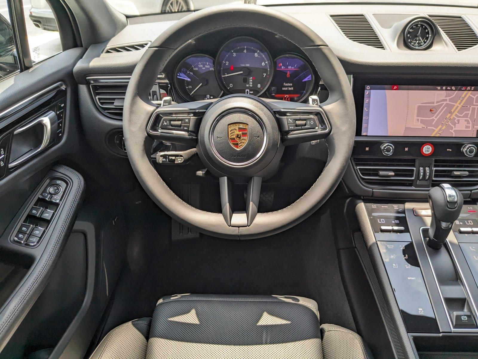 2024 Porsche Macan Vehicle Photo in Maitland, FL 32751