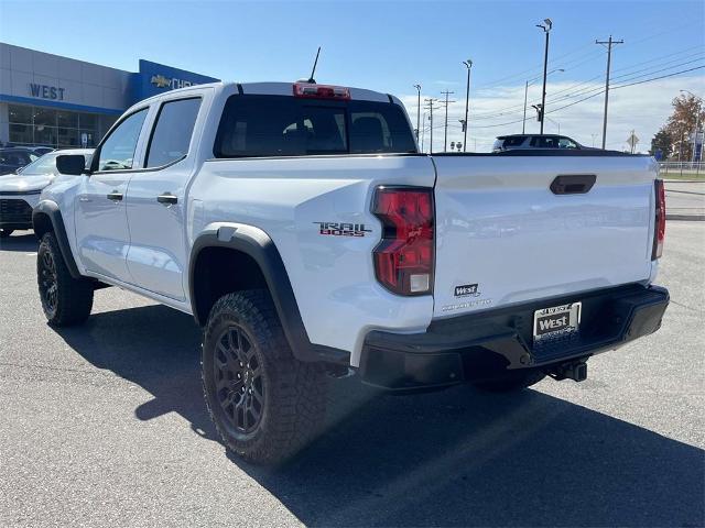 2024 Chevrolet Colorado Vehicle Photo in ALCOA, TN 37701-3235