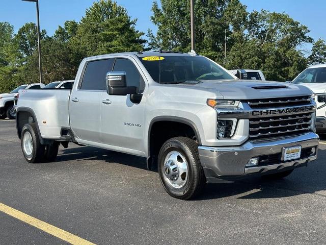 Used 2021 Chevrolet Silverado 3500HD LTZ with VIN 1GC4YUEY2MF113550 for sale in Columbia, MO