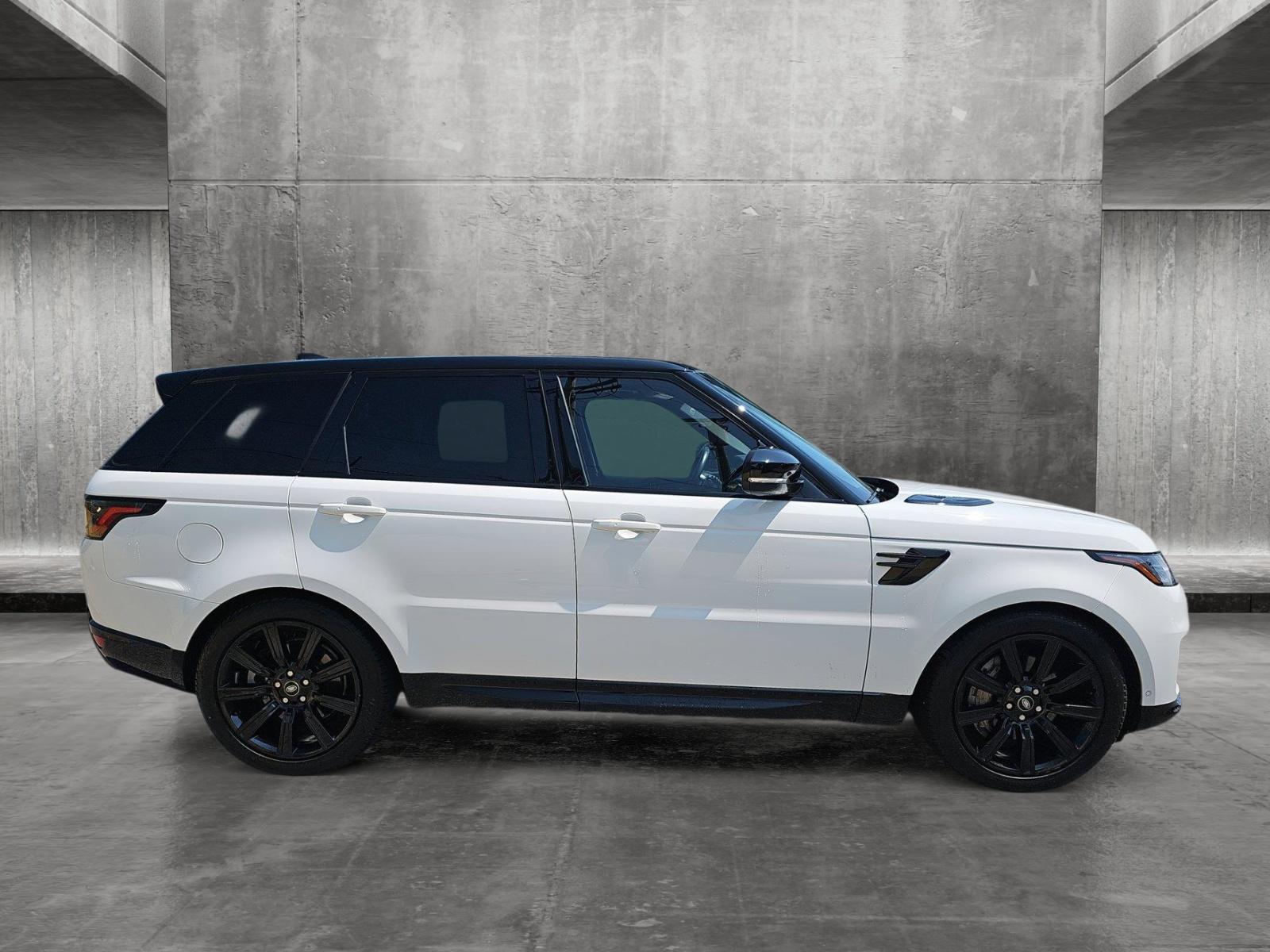 2022 Land Rover Range Rover Sport Vehicle Photo in Cockeysville, MD 21030