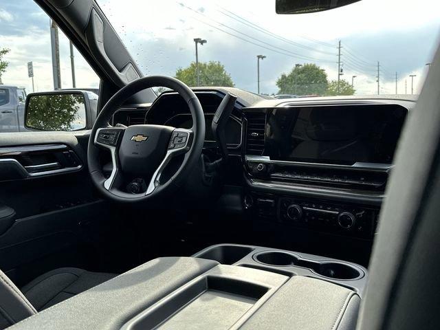 2025 Chevrolet Silverado 1500 Vehicle Photo in GREELEY, CO 80634-4125