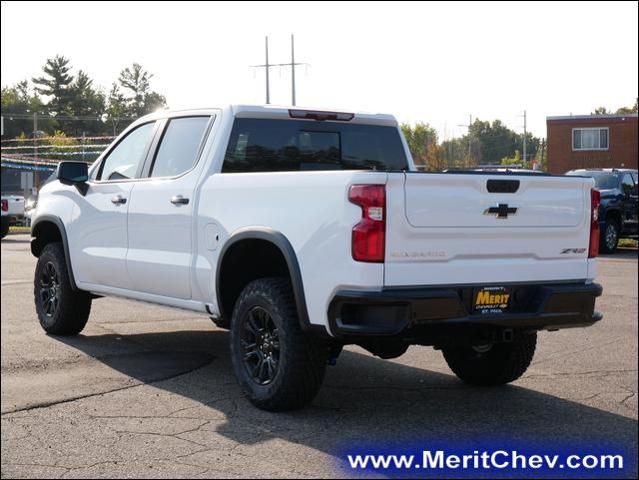 2025 Chevrolet Silverado 1500 Vehicle Photo in MAPLEWOOD, MN 55119-4794