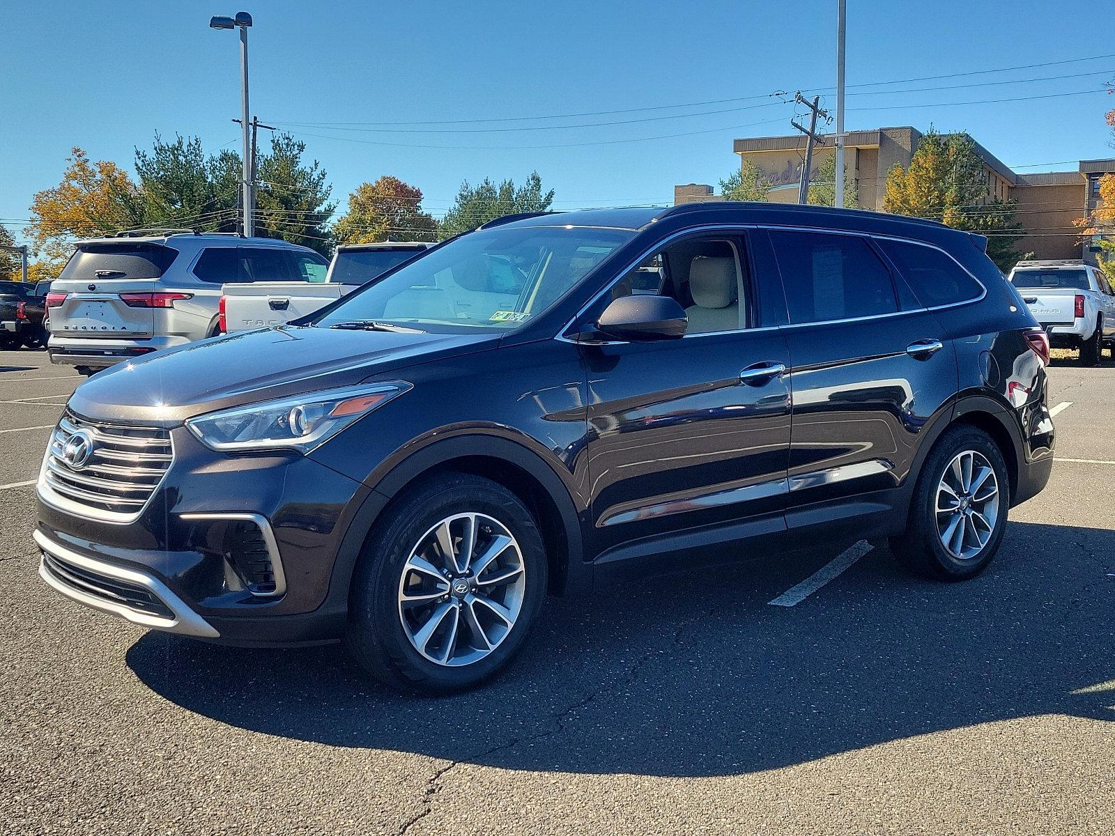 2017 Hyundai SANTA FE Vehicle Photo in Trevose, PA 19053