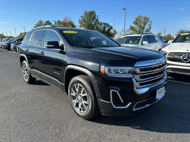 2023 GMC Acadia Vehicle Photo in COLUMBIA, MO 65203-3903