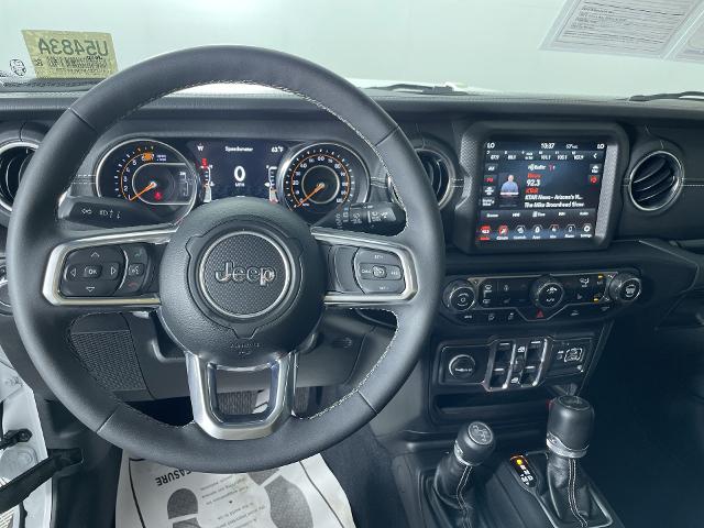 2023 Jeep Wrangler Vehicle Photo in GILBERT, AZ 85297-0402