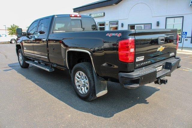 2017 Chevrolet Silverado 3500HD Vehicle Photo in MILES CITY, MT 59301-5791