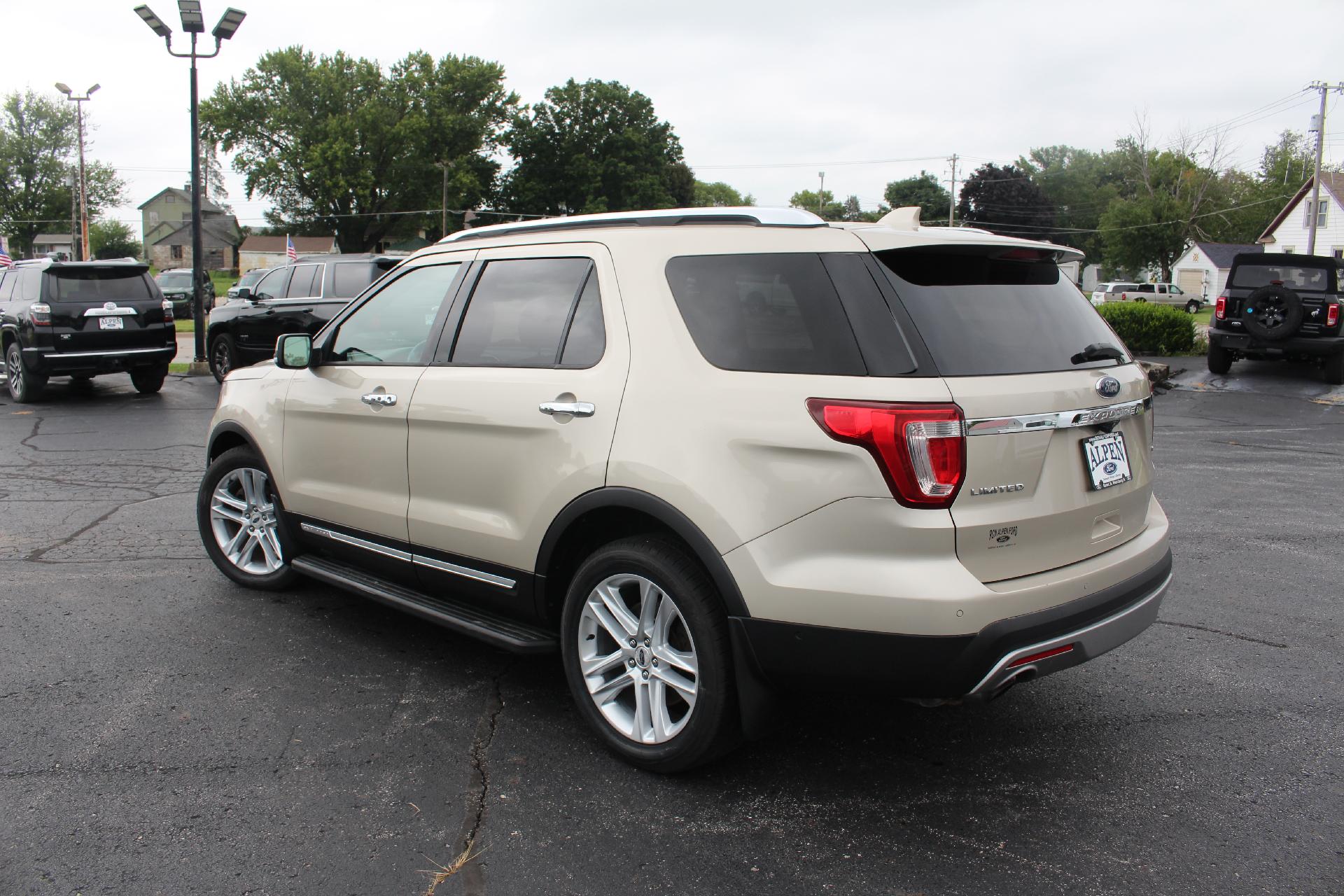 Used 2017 Ford Explorer Limited with VIN 1FM5K8FH4HGC36516 for sale in Durant, IA