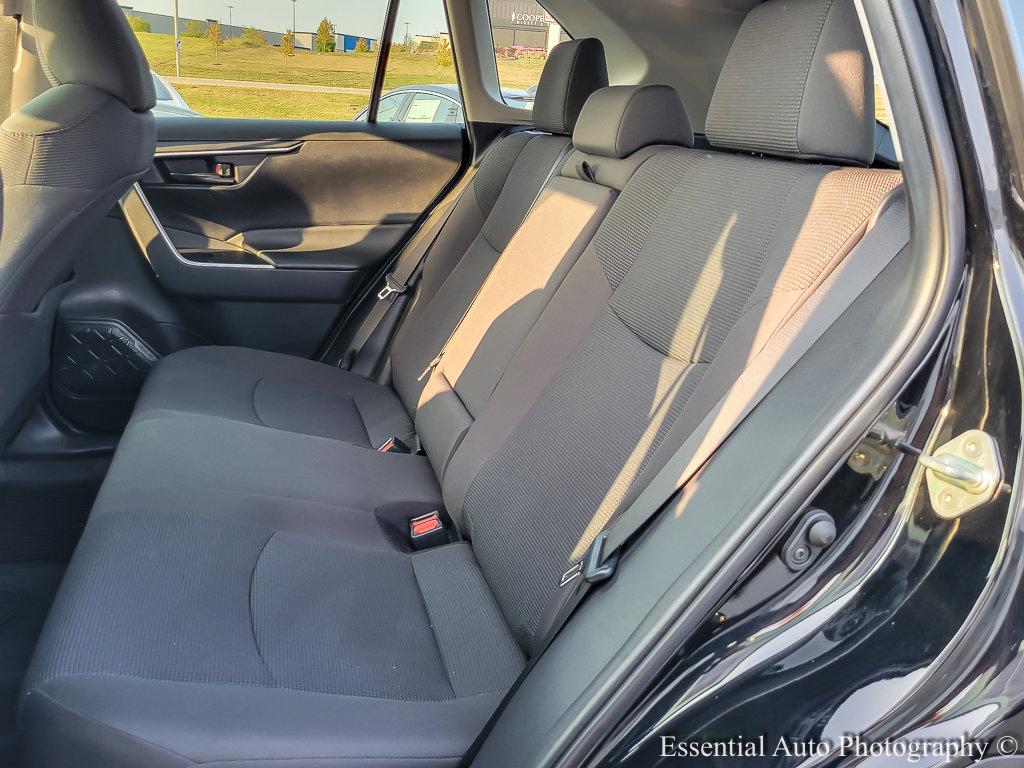 2019 Toyota RAV4 Vehicle Photo in AURORA, IL 60503-9326