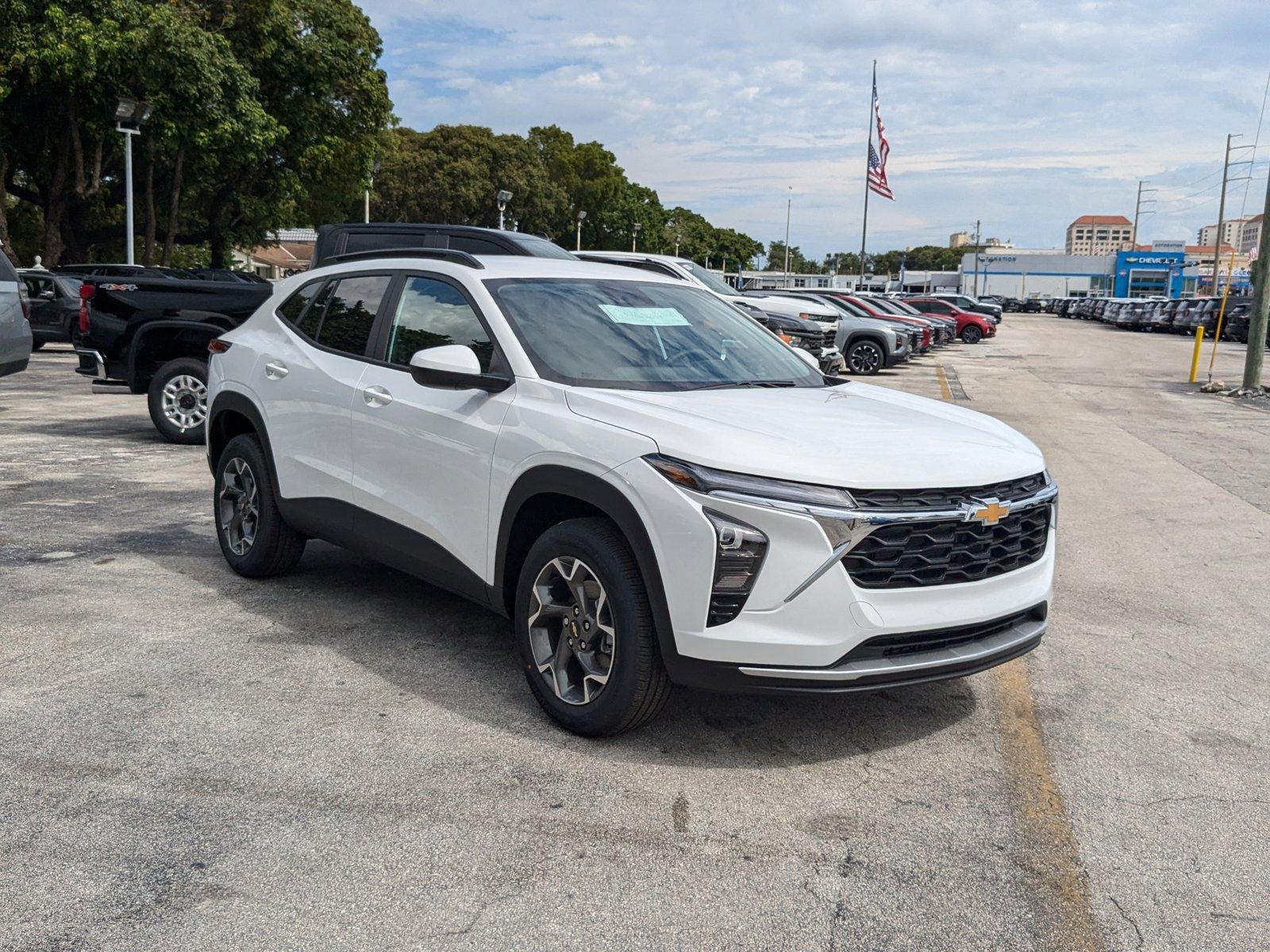 2025 Chevrolet Trax Vehicle Photo in MIAMI, FL 33134-2699