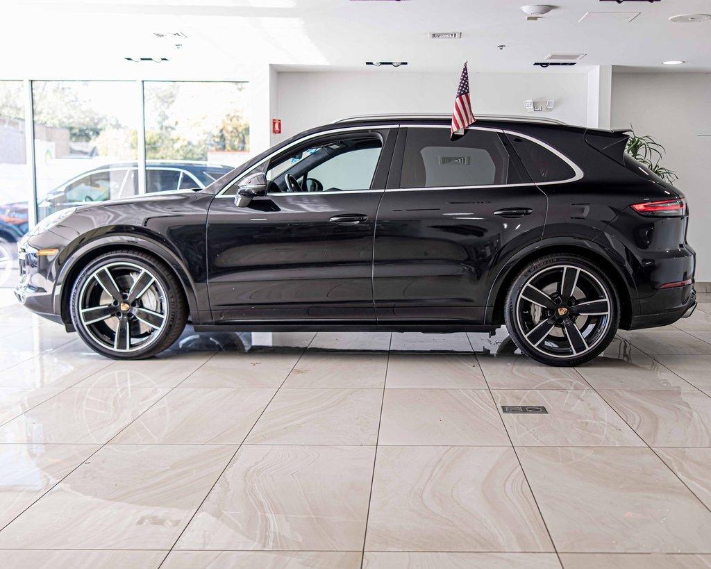 2020 Porsche Cayenne Vehicle Photo in Plainfield, IL 60586