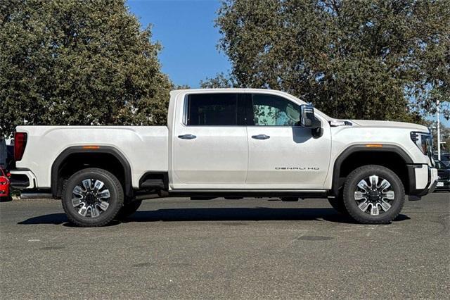 2025 GMC Sierra 2500 HD Vehicle Photo in ELK GROVE, CA 95757-8703