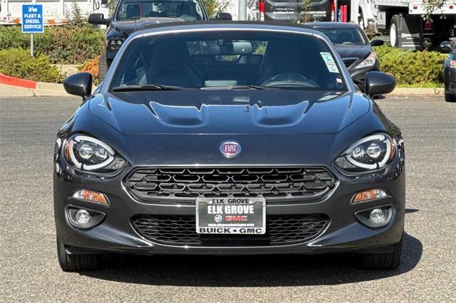 2018 FIAT 124 Spider Vehicle Photo in ELK GROVE, CA 95757-8703