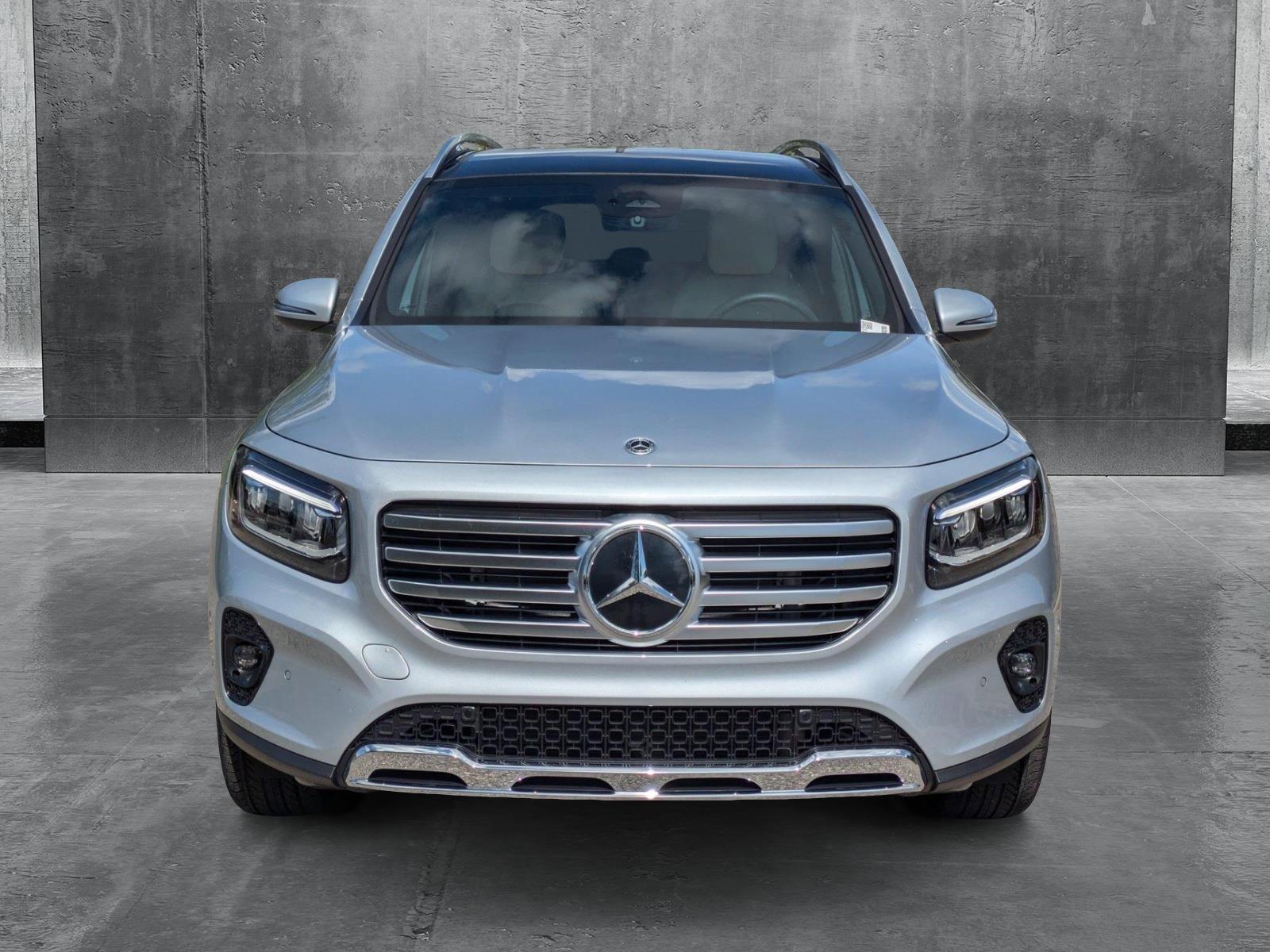 2024 Mercedes-Benz GLB Vehicle Photo in Sarasota, FL 34231