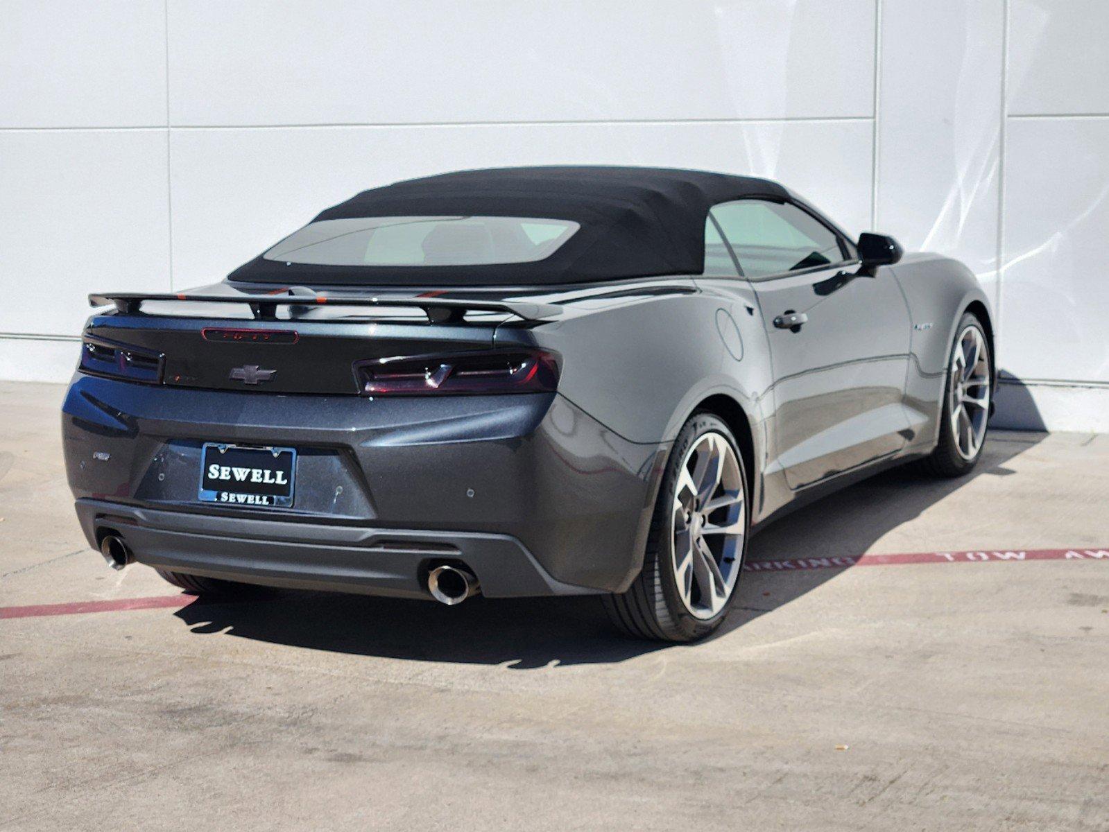 2017 Chevrolet Camaro Vehicle Photo in GRAPEVINE, TX 76051-8302