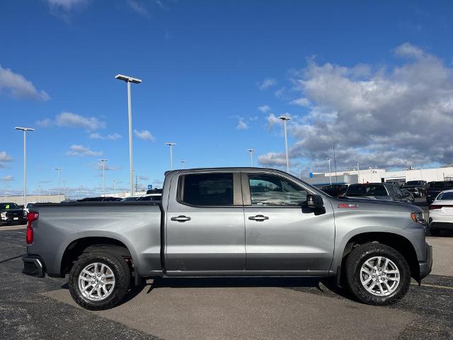 Used 2021 Chevrolet Silverado 1500 RST with VIN 3GCUYEED4MG203509 for sale in Green Bay, WI