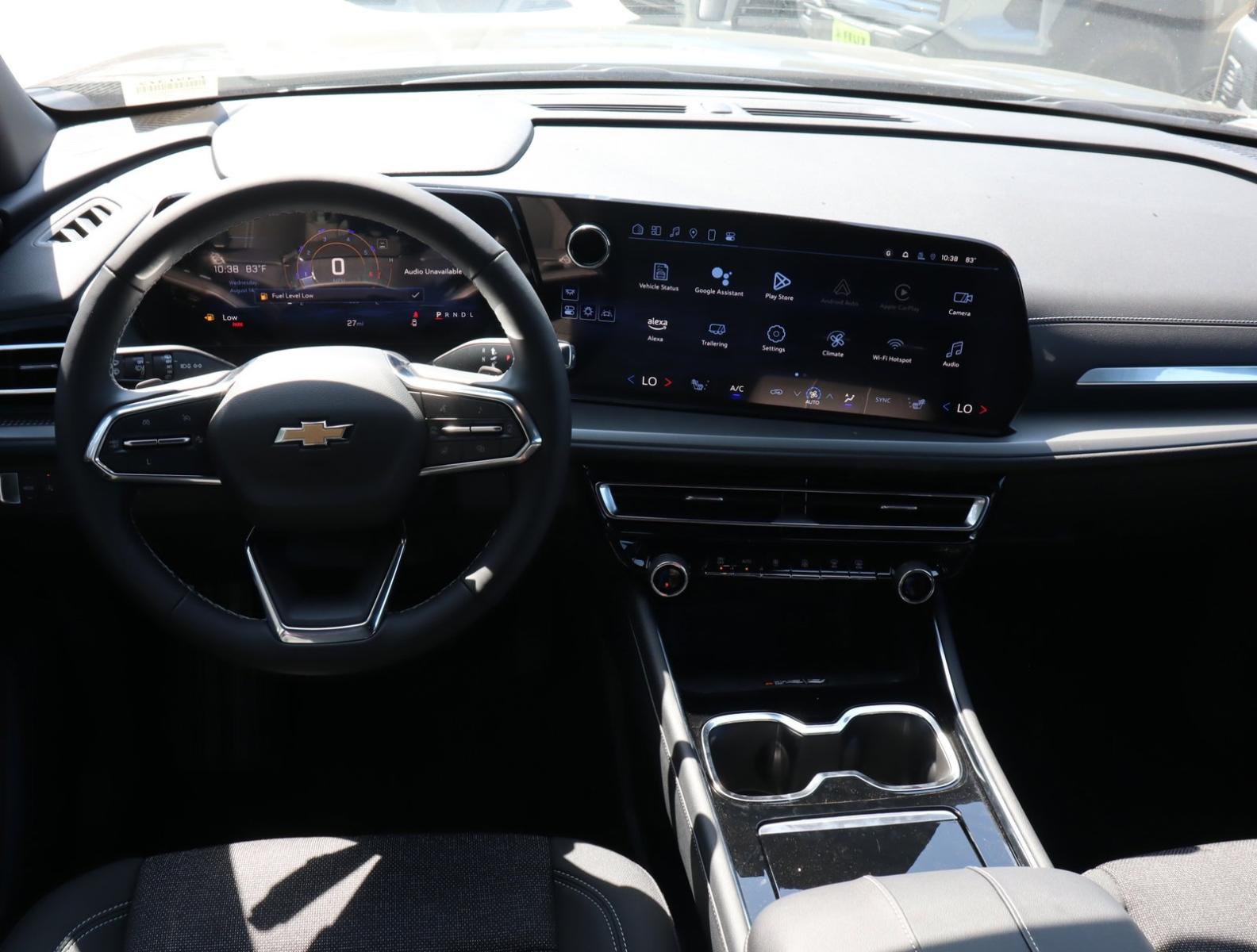 2024 Chevrolet Traverse Vehicle Photo in LOS ANGELES, CA 90007-3794