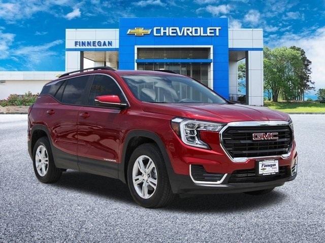 2024 GMC Terrain Vehicle Photo in ROSENBERG, TX 77471-5675