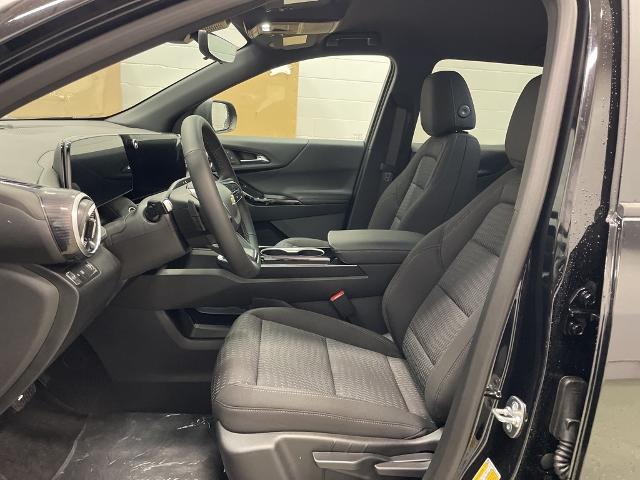 2025 Chevrolet Equinox Vehicle Photo in ROGERS, MN 55374-9422