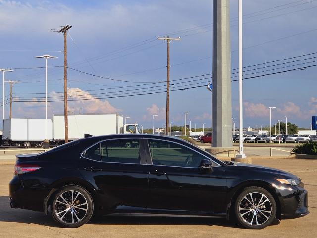 2019 Toyota Camry Vehicle Photo in Weatherford, TX 76087-8771