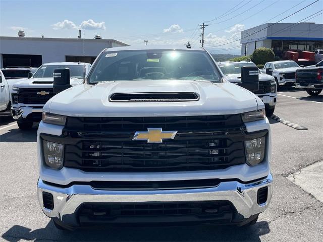 2024 Chevrolet Silverado 2500 HD Vehicle Photo in ALCOA, TN 37701-3235