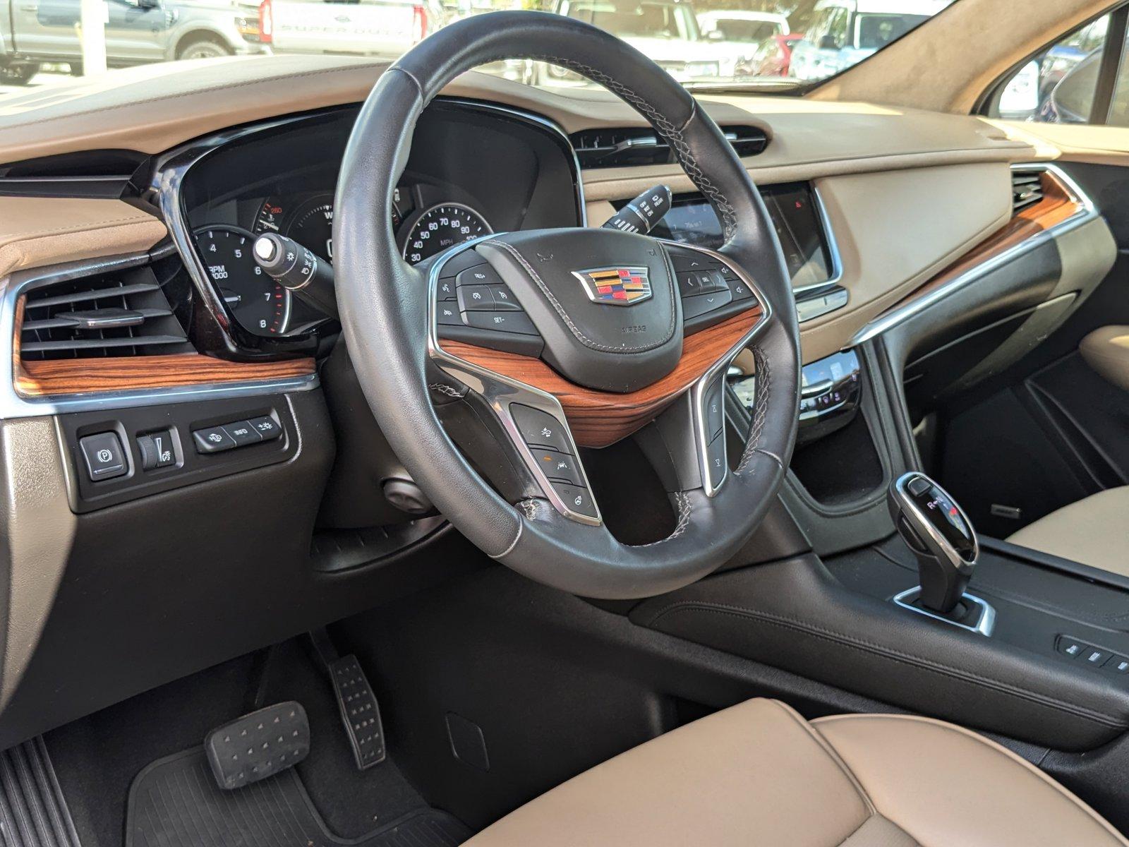 2019 Cadillac XT5 Vehicle Photo in St. Petersburg, FL 33713