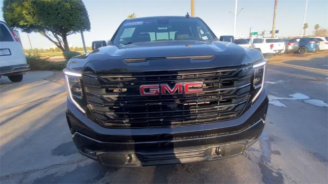 2023 GMC Sierra 1500 Vehicle Photo in GOODYEAR, AZ 85338-1310