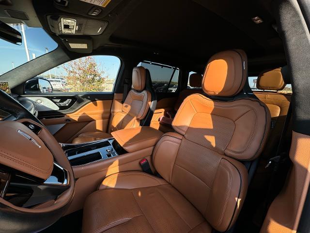 2023 Lincoln Aviator Vehicle Photo in Weatherford, TX 76087