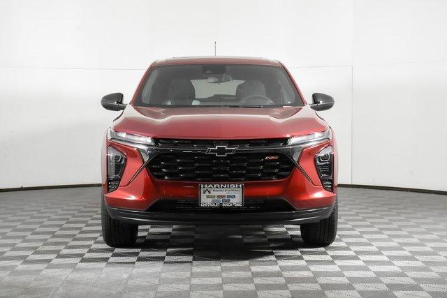 2025 Chevrolet Trax Vehicle Photo in PUYALLUP, WA 98371-4149