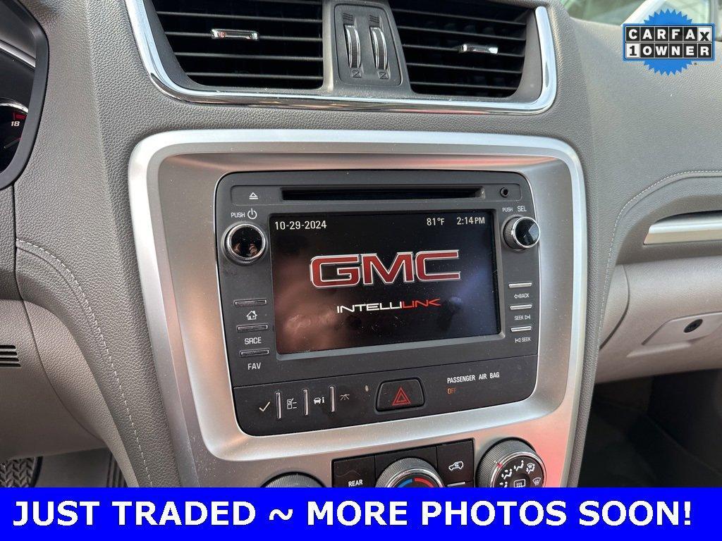 2016 GMC Acadia Vehicle Photo in Saint Charles, IL 60174